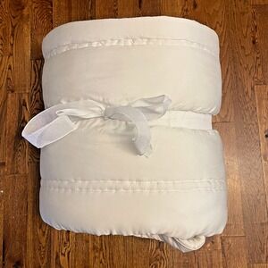 West Elm Queen -Size Quilt TENCEL  Natural Fleck light Taupe Comforter Excellent